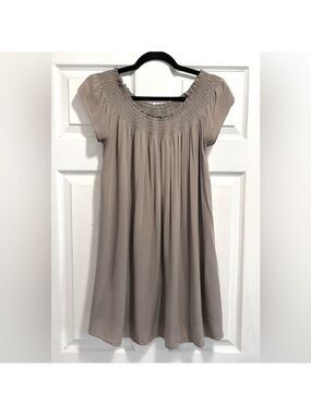 Aritzia TALULA Horatio Dress Off the Shoulder in Taupe Dark Tan Brown Size XS